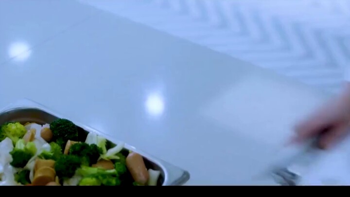 تعالَ وتمتع بمشاهدة موقع العلامتين الكبيرين مباشرةً!