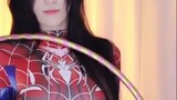 [Dance] Goyang Pinggul dengan Kostum Spider-Man
