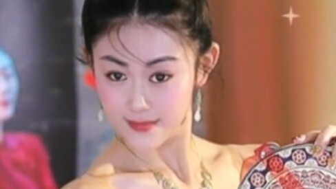 [Dunhuang Dance] "Dream of Dunhuang, Gaze of a Thousand Years"