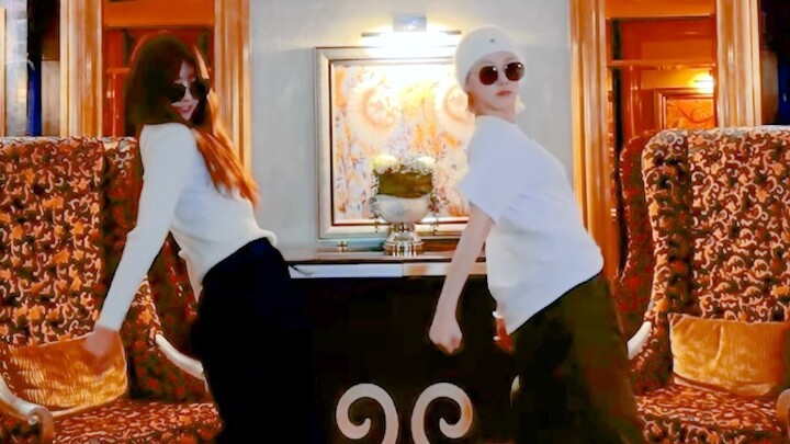 【EVERGLOW】DILILILILA😎