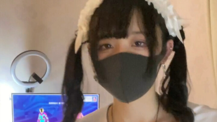 Hello everyone, this is my first time playing Just Dance