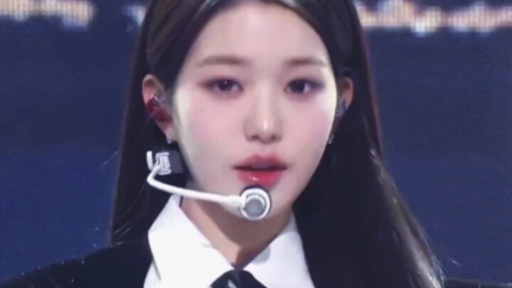 “Nhà Slytherin chẳng bao giờ xấu hổ vì sự kiêu ngạo của mình”