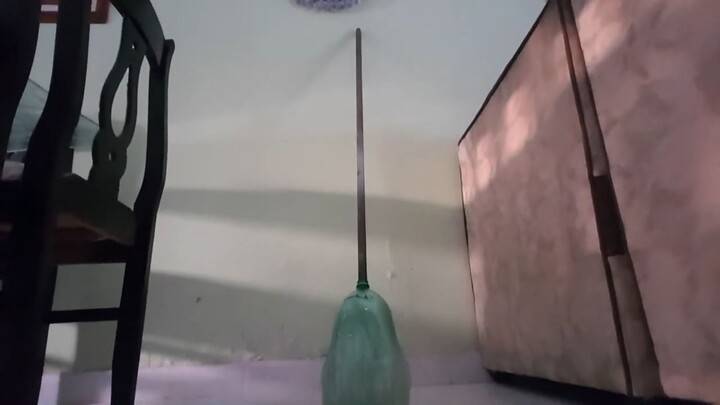 Escoba elaborada en botellas reciclables _Broom made in recyclable bottles #diy