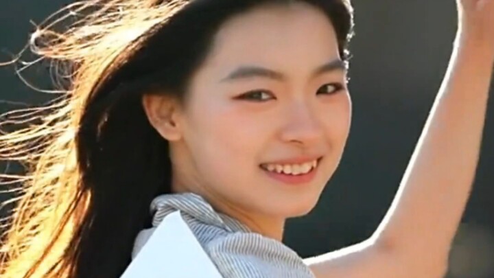 القدرة على العيش كما تشاء دون قيود لا تتحقق إلا بدعم عائلي قوي من وراء الكواليس.