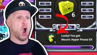 I FINALLY GOT THE RARE "HYPER PINATA EX" MOUNT! | Trove Golden Ticket Chest Unboxing