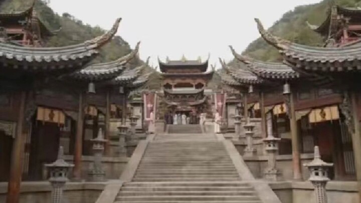 #Tangga tersibuk di Hengdian Chen Duling sudah datang setidaknya tiga kali! #GagakBiru #CintaAbadi