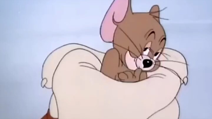 Wuhu~ Wuhu~ There are men! Wuhu~ Wuhu~ So many men!!! Hahaha