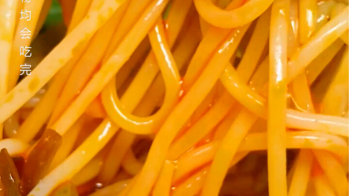 #BihunSiput Kuah merah cerah, bihun siput dengan cita rasa segar dan menyegarkan—cinta sejati tak ge