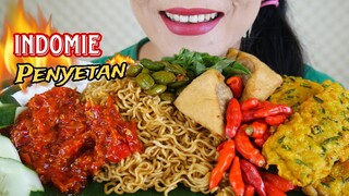 COBAIN INDOMIE SAMBEL PENYETAN SURABAYA, PAKE PETE GORENG | EATING SOUNDS