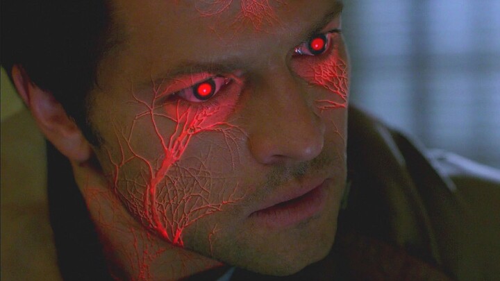 The amnesiac man has super powers. It turns out that he is an angel who has fallen into the world.