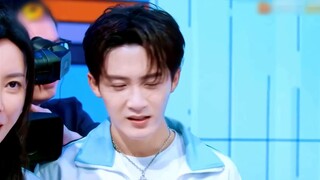 Không có gì, tôi chỉ nghĩ nó đẹp thôi
