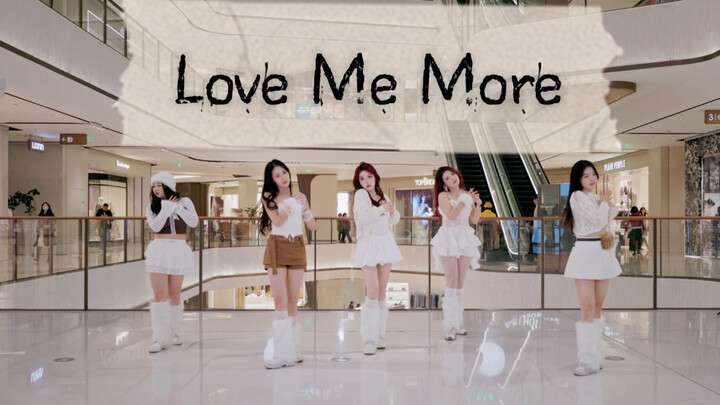 【Apink】Aku Cinta Kamu! Lima Gadis Cantik Cover Dance di Roadshow Love Me More