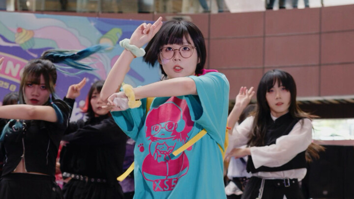 EVA Live Performance · Home Dance City Flash Mob Nanjing Stop