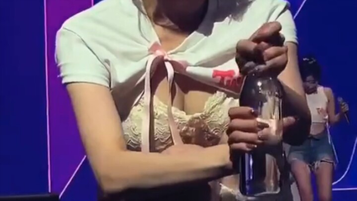 ว้าว ห้ามสั่นนะ! 【ทไวซ์ & ซา나】