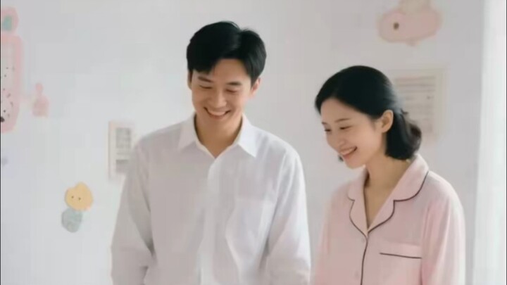 翟欣欣的妈妈小时候就教导女儿“找一个有钱人，生活得好一点”。
