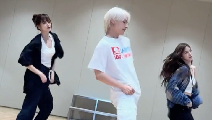 Tantangan "THUNDER" Wen Junhui-LESSERAFIM Nakamura Ichiyo Hongen