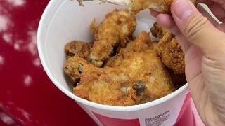 هل هذا هو النار الحقيقية الثلاثية للرجل العجوز الأبيض الأسطوري؟!