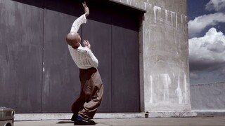 Huang Xuan's mysterious dance....watch it now....