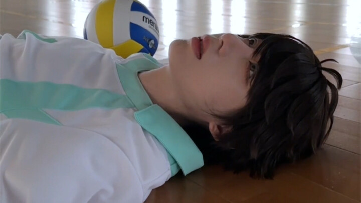 [Volleyball Boy] It’s impossible to say this. It’s not too late to say it after you try your best.