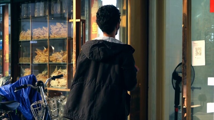 The downtrodden Kamen Rider, 555! It’s time to remind everyone to work hard and run towards a better