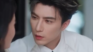 NEW!CEO dingin itu menyadari dia tak bisa jauh lebih dari tiga meter