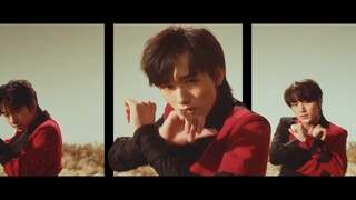 【Glass-free 3D】Times Youth League jumps out of the screen and dances "Xia" right before your eyes.
