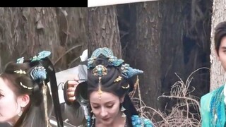I'm jealous! Chen Feiyu patted Reba's back and shoulders to comfort her! He Simu gave the male lead 