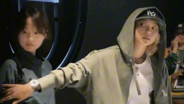 Muộn nhưng đẹp trai