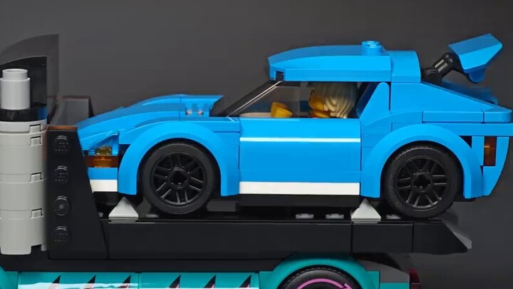 Is the stylized city transporter your cup of tea? LEGO 60406 review