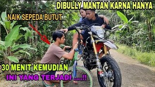 DIBULLY MANTAN KARENA HANYA NAIK SEPEDA BUTUT - PADAHAL MOTOR YANG MEREKA PAKAI ....