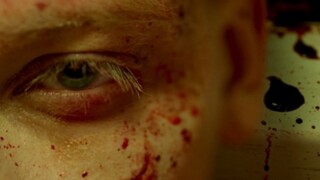 Handcuffs/violent beatings/bloody golden eyelashes/fragile/good acting skills with eyes…/excessive b