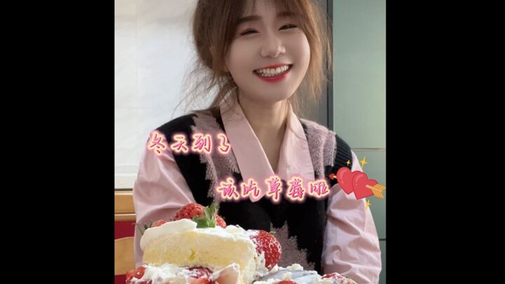 Mùa đông đến rồi, đã đến lúc ăn dâu tây!