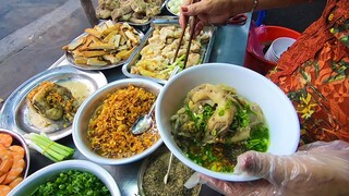 Mùng 2 Tết ăn Bánh canh Đầu cá lóc thập cẩm 95k của Ngoại 65 tuổi ở vỉa hè Sài Gòn