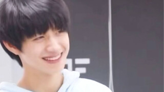 【تشو تشي شين】رقص الفرق النسائية يي يي دي إس خطوات القطط الهادئة نسخة عذبة من غرفة التدريب