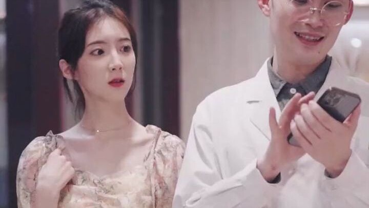 Dokter Zhang yang piawai menghidupkan kembali pasien! Selamatkan nyawa saya di musim semi dan panas!