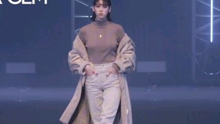【عرض أزياء طوكيو】 أحدث صيحات الموضة، تعالَ وتعلم هنا!