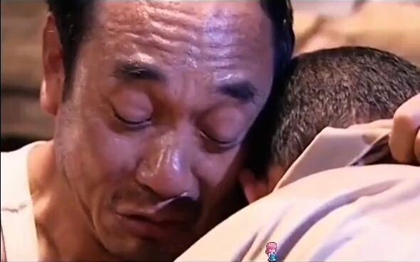 It’s payday—everyone’s as excited as if it were Chinese New Year!