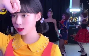 ยอมรับว่าเป็นคนคิดมาก แต่ก็ไม่มากเท่าคิดถึงคุณ