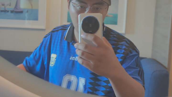 Đi du lịch một mình, bị cơn bão “Bebinca” kẹt giữa biển khơi, tạm thời vẫn an toàn! Đứng trước đại d