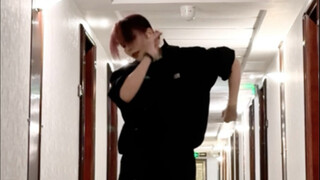 تعال لدعم [Xu Minghao – Orbit Cover]