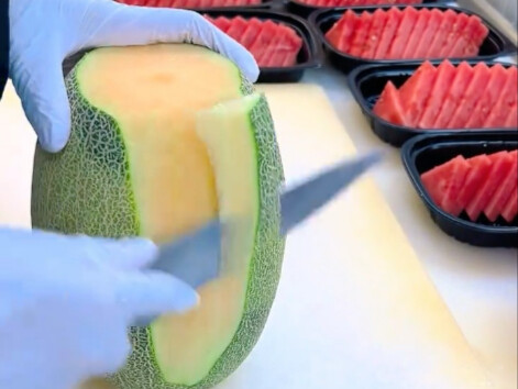 قطع فواكه مُرضٍ 🍉🍍🍈