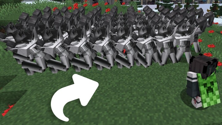 When the Wolf King Tearing Clothes mod is added to Minecraft, players go: “Awooooh 😭”
