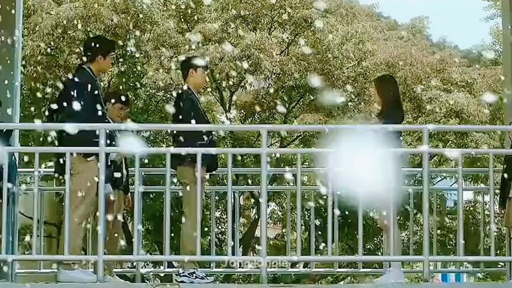 Movie: A Year end Medley mau nembak aja ajak satu sekolahan 🤏