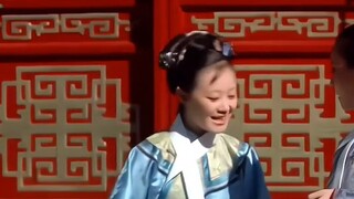 Liuzhu dan Huanbi adalah saudara perempuan yang sudah saling kenal sejak kecil.