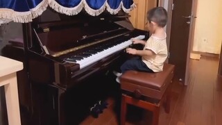 Đêm đầu tiên mua một cây đàn piano thật đáng lo ngại!