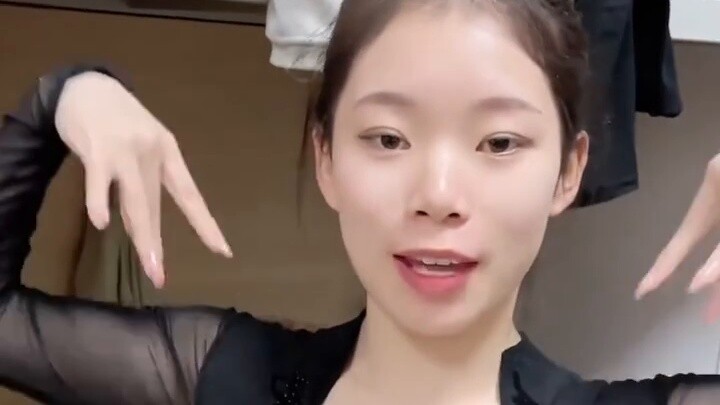 Hôm nay là ngày cuối cùng để học viên khiêu vũ đăng ký.