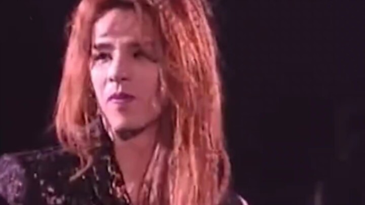 This man is dubbed Japan’s “god-level face,” single-handedly carrying half of Japan’s BL manga scene