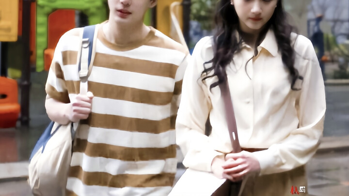 It’s not even remotely flirty, yet it still feels so sweet—like a love that flows gently and lasts f