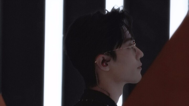 20191116 Bazaar Charity Night Xiao Zhan 4Kfocus throughout