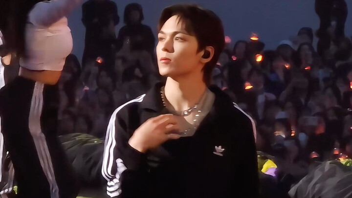 【ชุยฮั่นลู่】ฝรั่งตัวน้อยเผยท่าทางน่าเอ็นดูสุดๆ